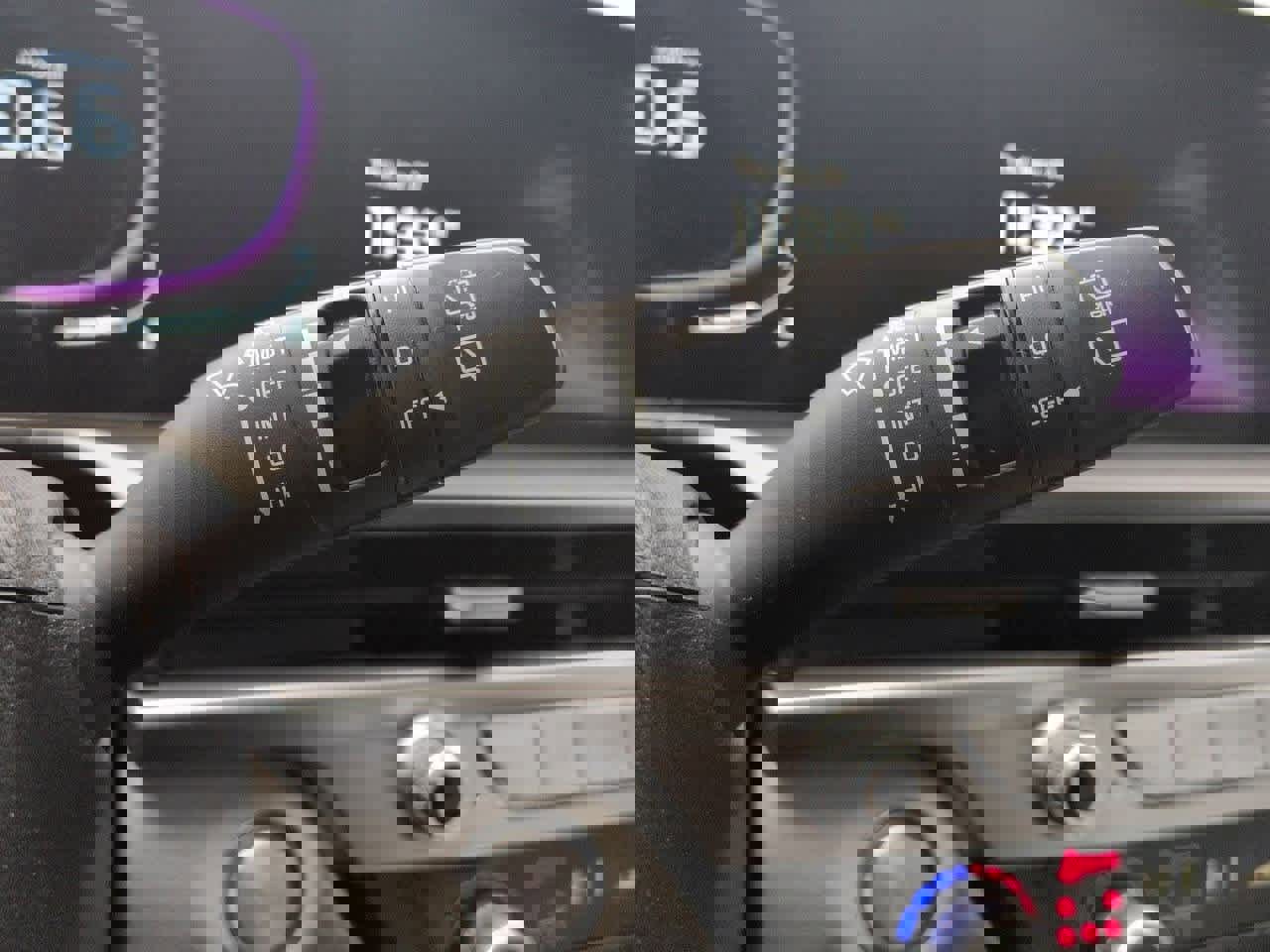 Used 2024 Kia Telluride S image 25