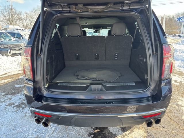 Used 2023 Chevrolet Suburban Premier image 24
