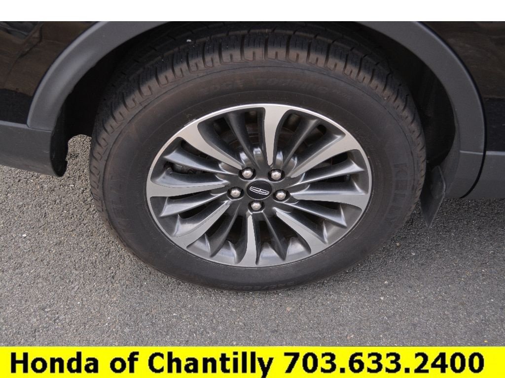 Used 2023 Lincoln Nautilus Reserve AWD/4WD image 43