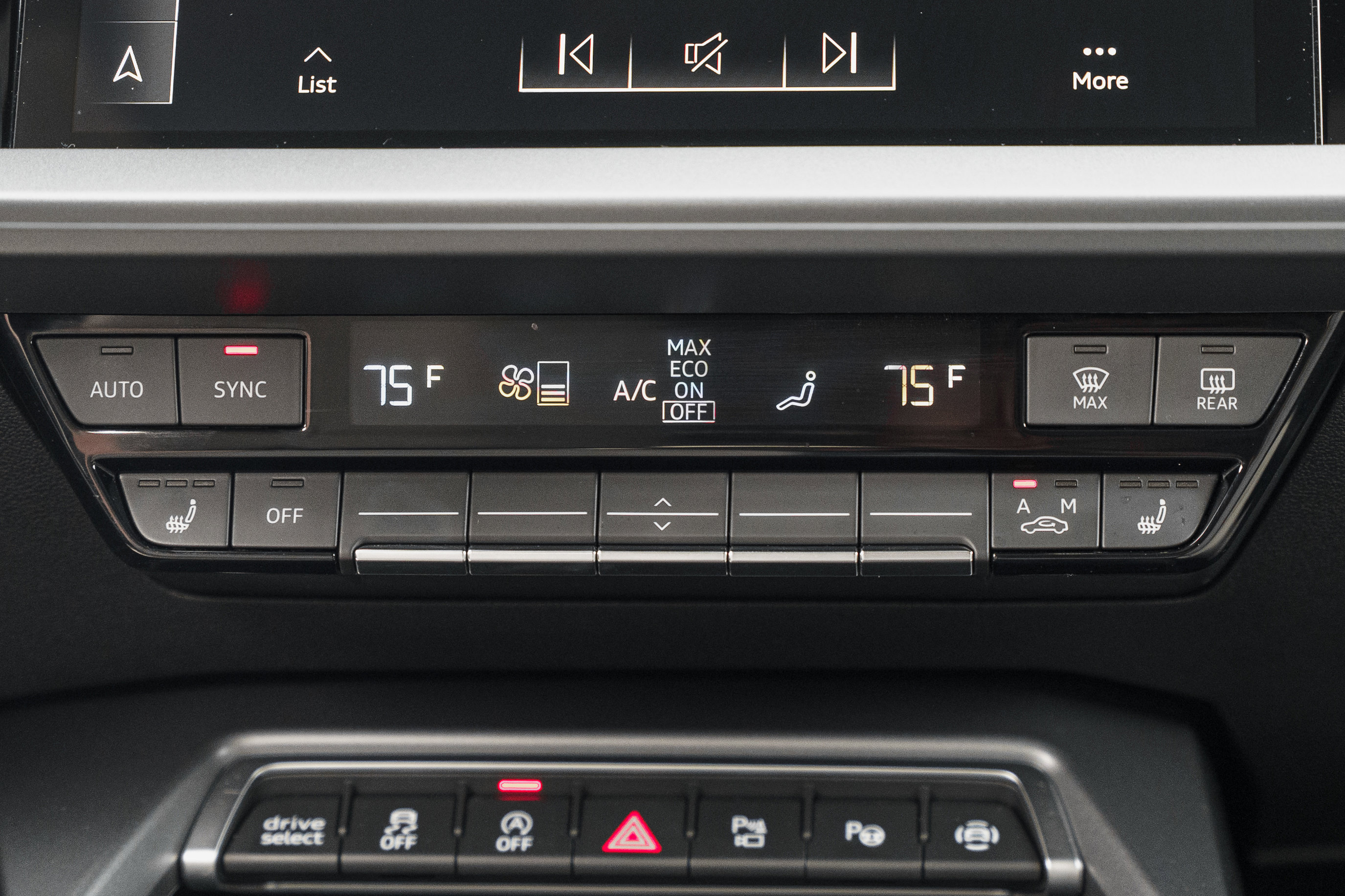 Used 2025 Audi A3 2.0T Premium image 12