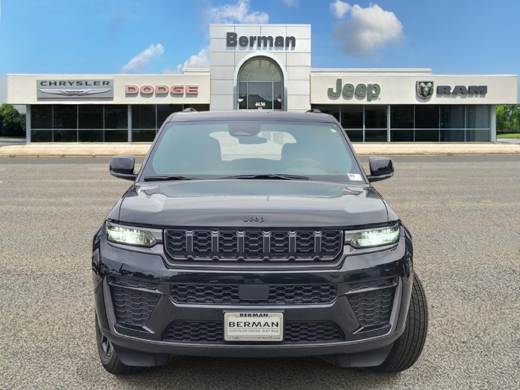 New 2026 Jeep Grand Cherokee Altitude AWD/4WD image 6