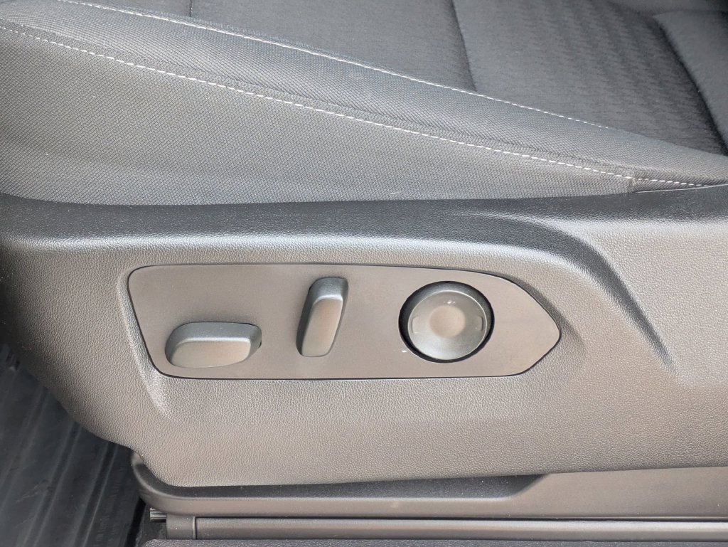 Used 2023 Chevrolet Silverado 1500 RST RWD image 15