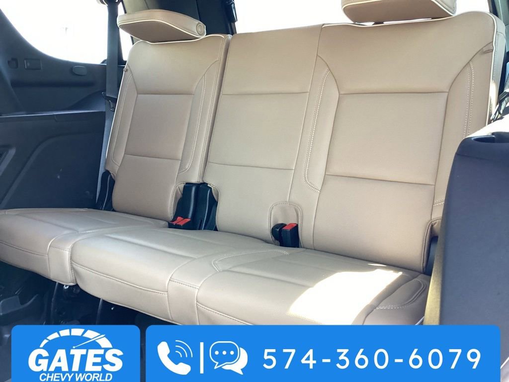 Used 2024 Chevrolet Tahoe Premier w/ Premium Package AWD/4WD image 15