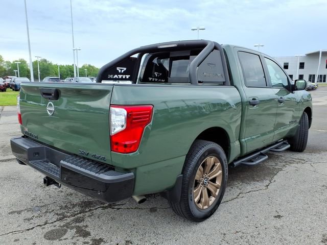 Certified 2024 Nissan Titan SV w/ SV Bronze Edition Package AWD/4WD image 15