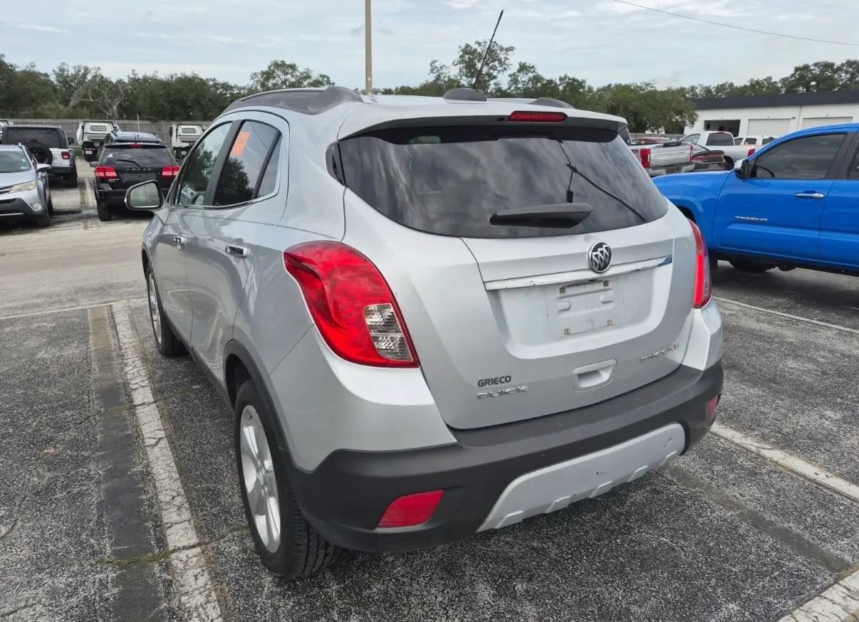 Used 2015 Buick Encore Convenience FWD image 4