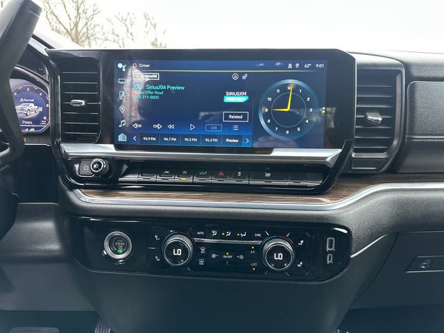 Used 2024 Chevrolet Silverado 1500 LT image 23