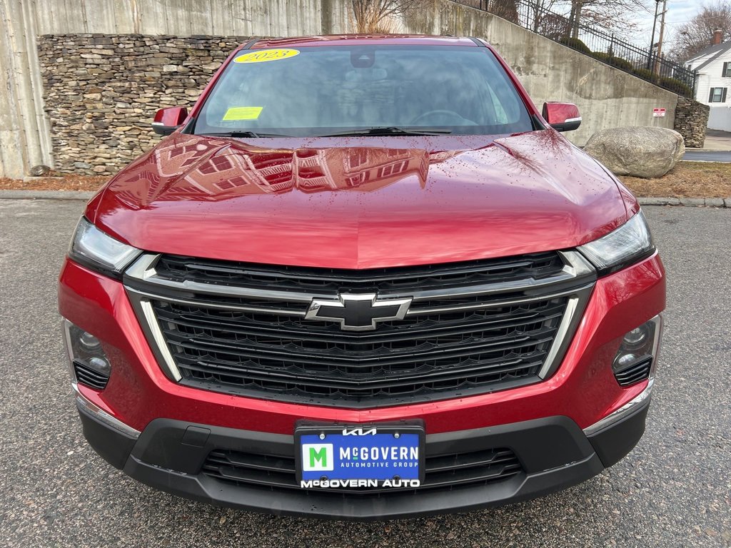 Used 2023 Chevrolet Traverse LT w/ Midnight/Sport Edition image 8