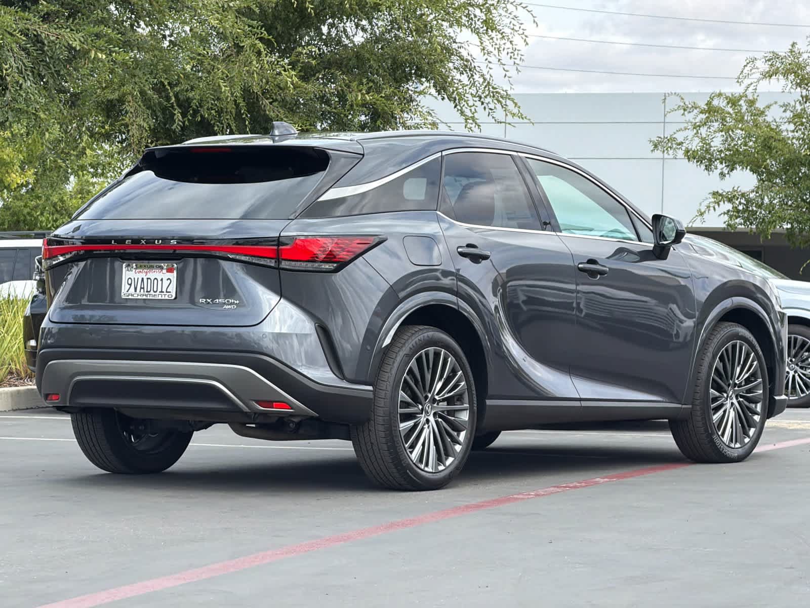 Certified 2025 Lexus RX 450h AWD w/ Luxury Package video 2