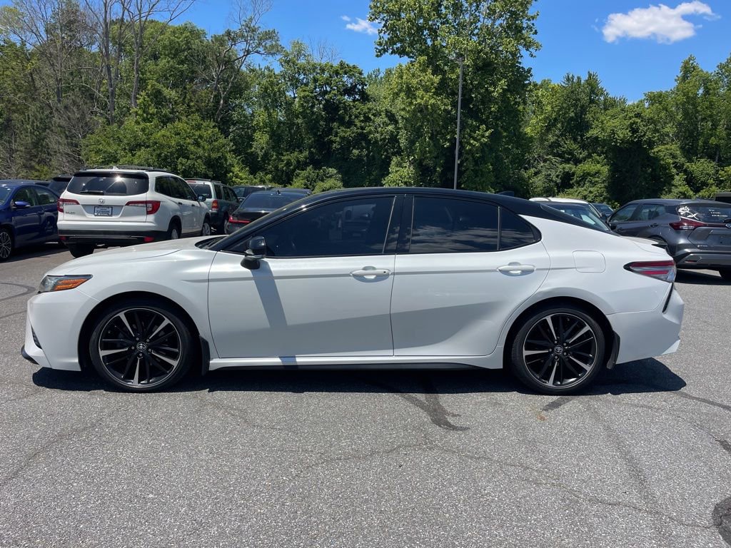 Used 2018 Toyota Camry XSE w/ Driver Assist Package FWD image 2