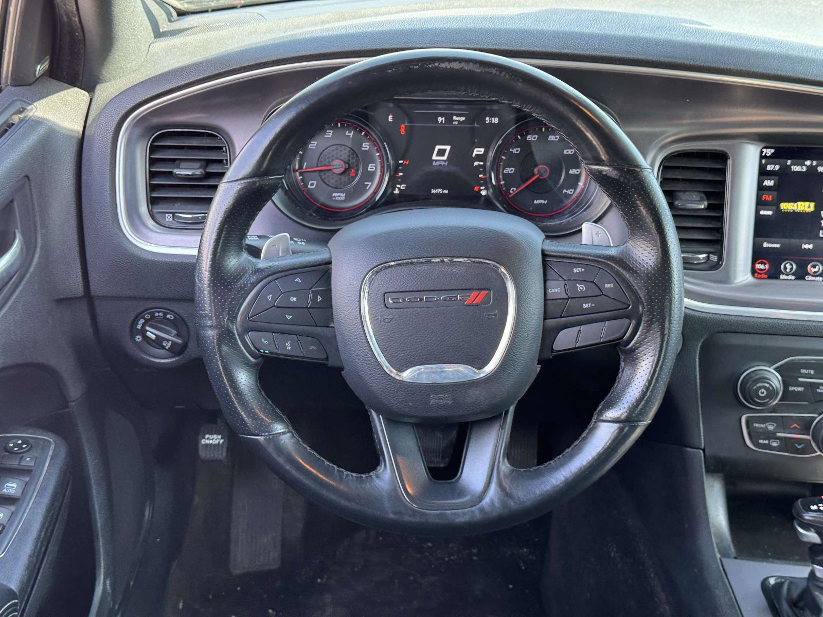 Used 2019 Dodge Charger SXT w/ Blacktop Package image 11