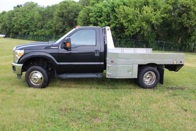 Used 2015 Ford F350 XL w/ Power Equipment Group AWD/4WD image 3
