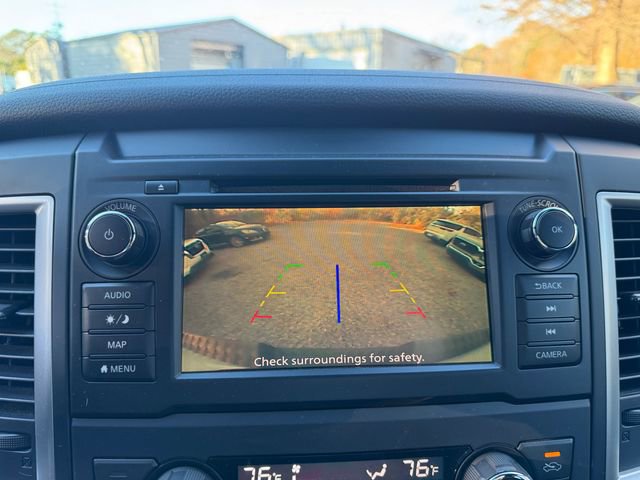 Used 2019 Nissan Titan SV w/ SV Convenience Package image 17