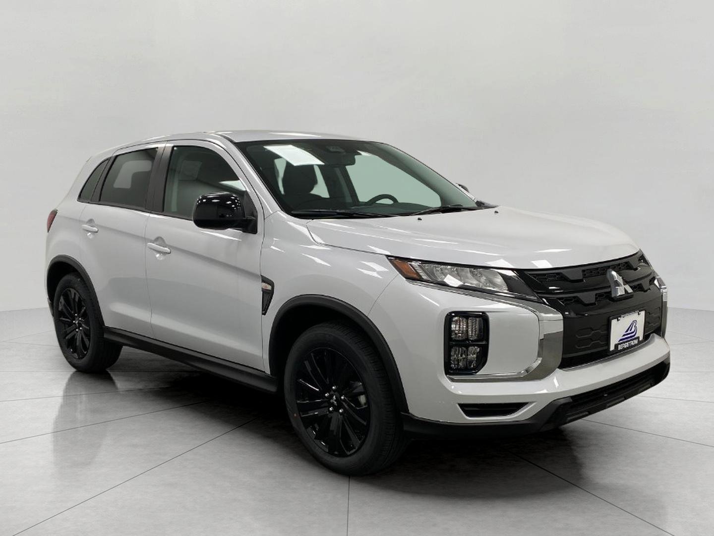 New 2026 Mitsubishi Outlander Sport LE AWD/4WD image 1
