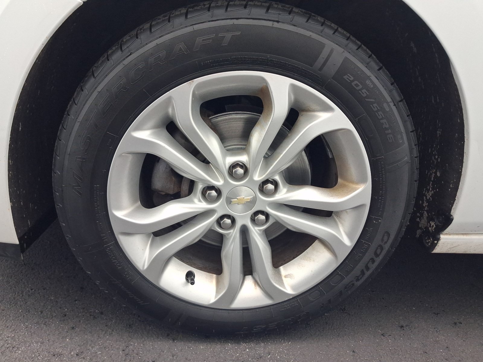 Used 2019 Chevrolet Cruze LT w/ Convenience Package FWD image 8