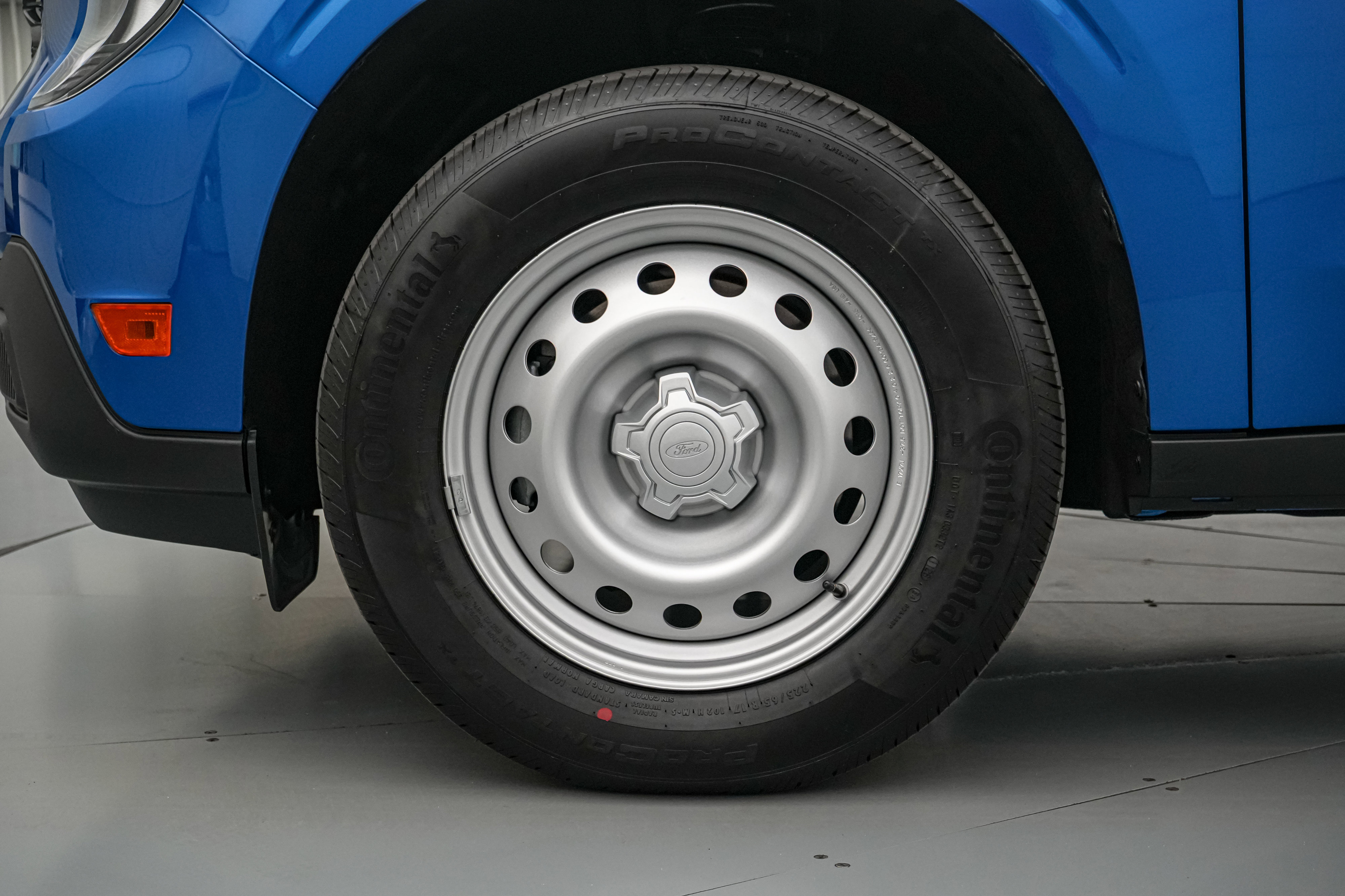 New 2026 Ford Maverick XL FWD image 11
