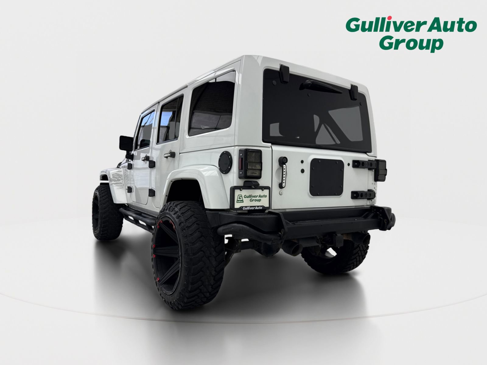 Used 2016 Jeep Wrangler Unlimited Sahara image 5