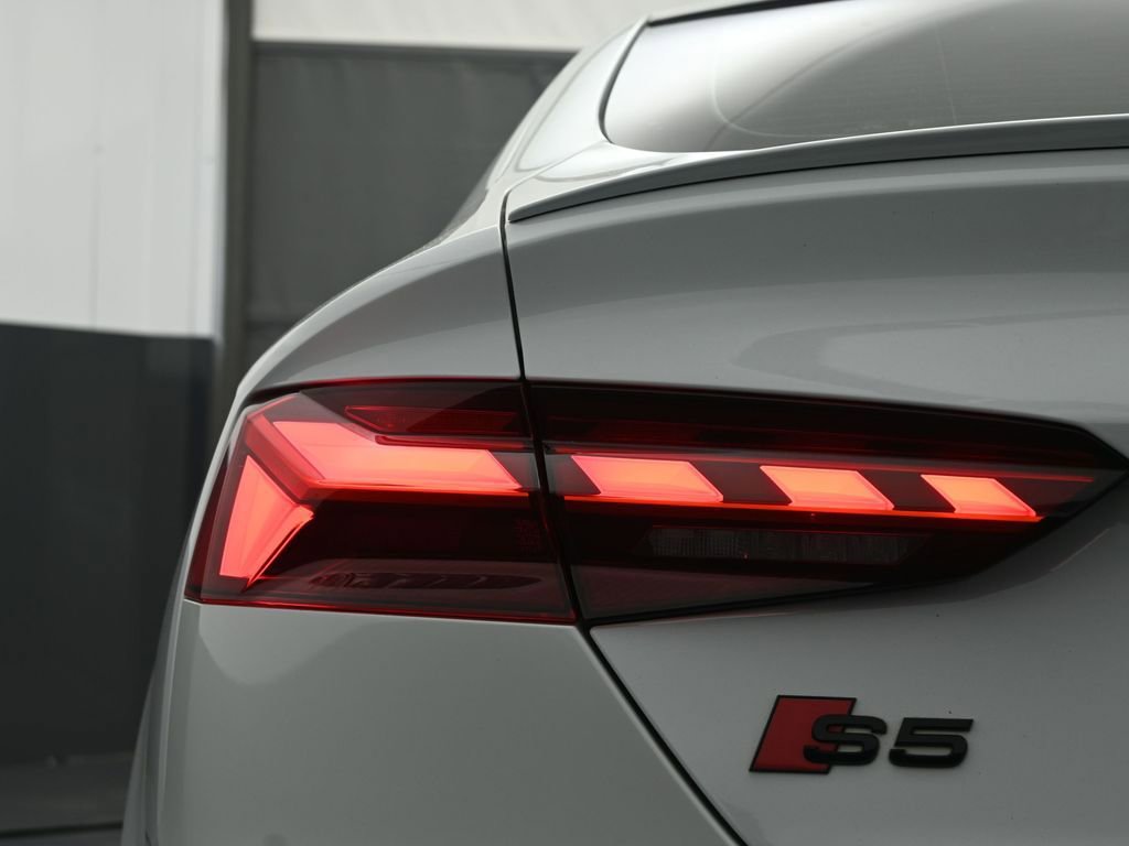 Used 2023 Audi S5 Premium Plus image 10