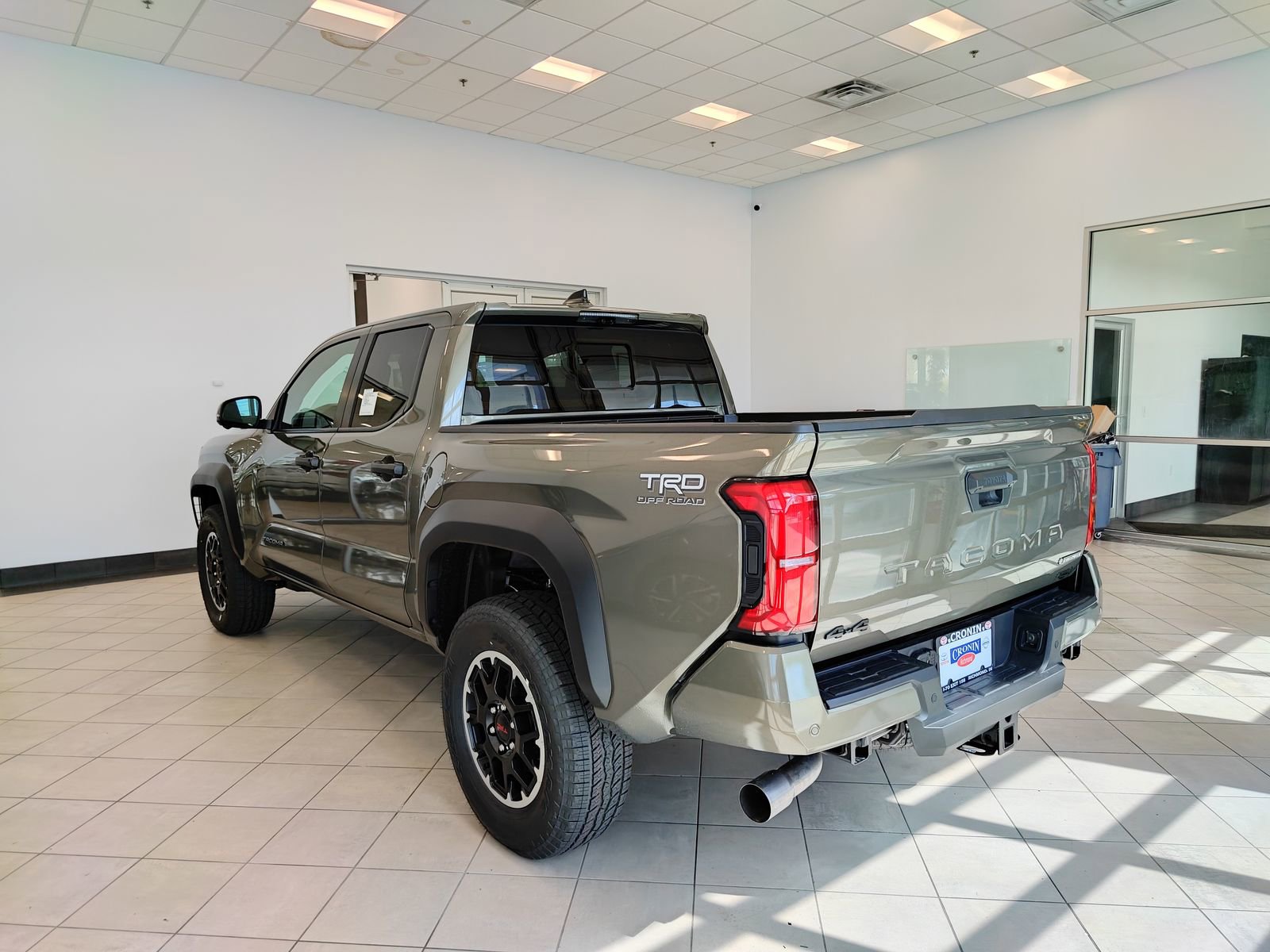 New 2025 Toyota Tacoma TRD Off-Road w/ TRD Off Road Premium Package image 5
