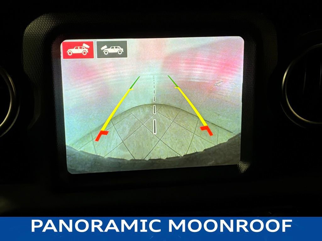 Used 2021 Jeep Wrangler Unlimited Rubicon w/ Trailer Tow Package image 3