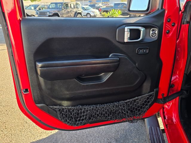 Used 2021 Jeep Gladiator Willys image 24