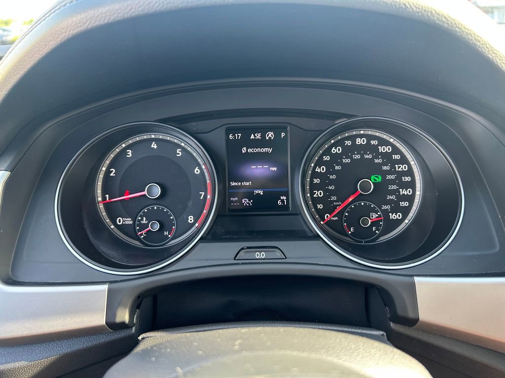 Used 2021 Volkswagen Atlas SE w/ Panoramic Sunroof Package AWD/4WD image 11