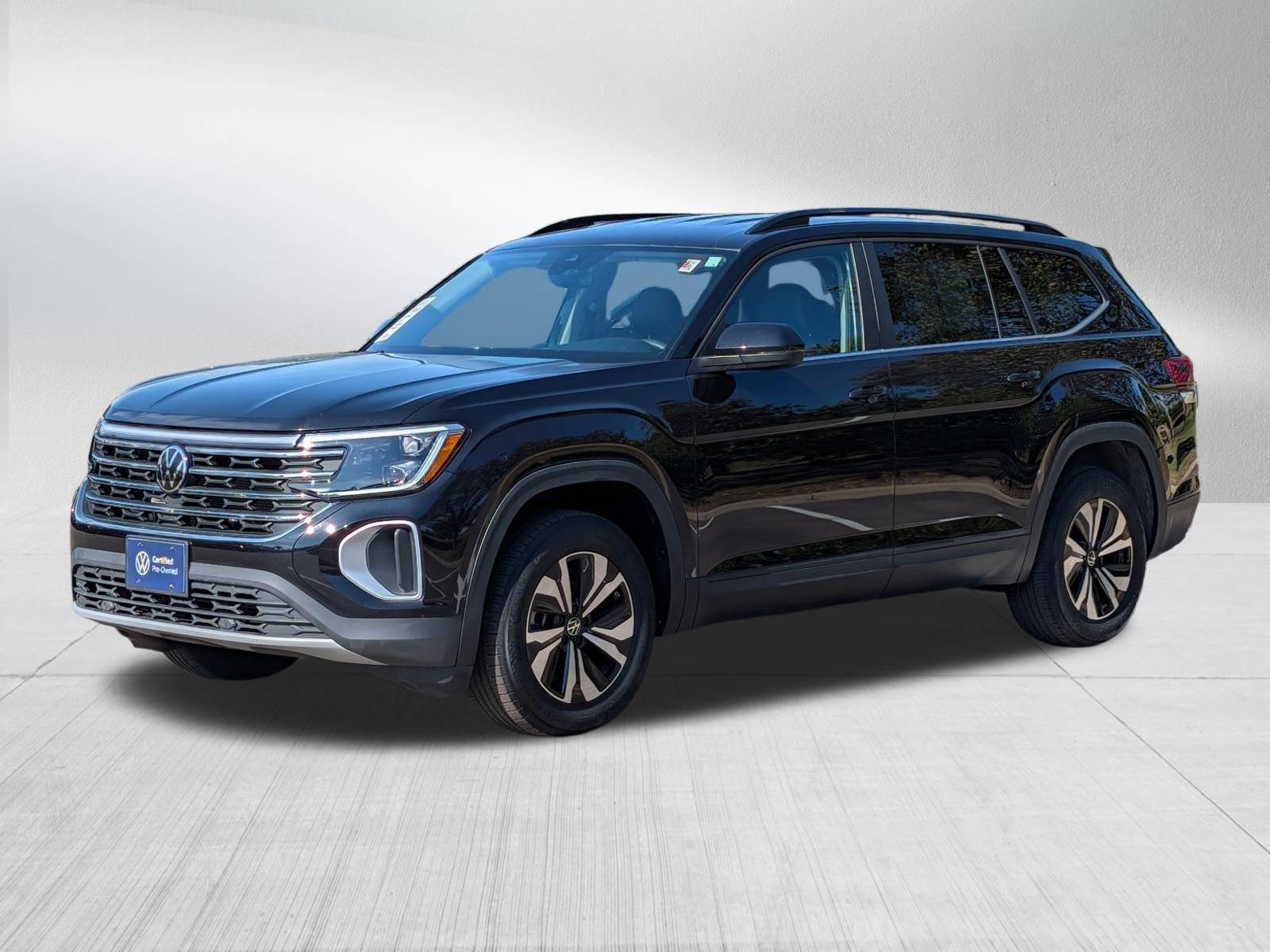 Certified 2024 Volkswagen Atlas SE AWD/4WD image 3