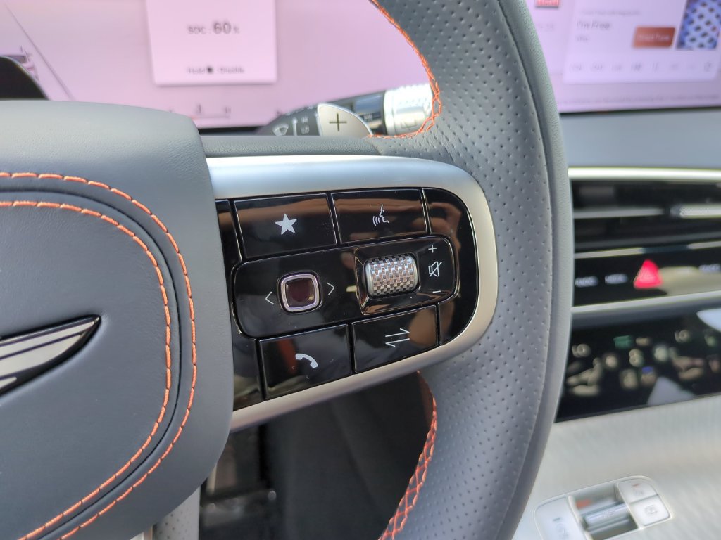 New 2026 Genesis GV70 2.5T Sport Prestige AWD/4WD image 22