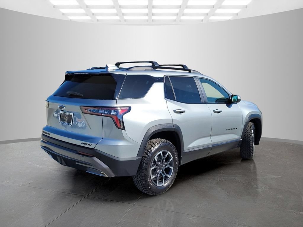 New 2026 Chevrolet Equinox ACTIV AWD/4WD image 4