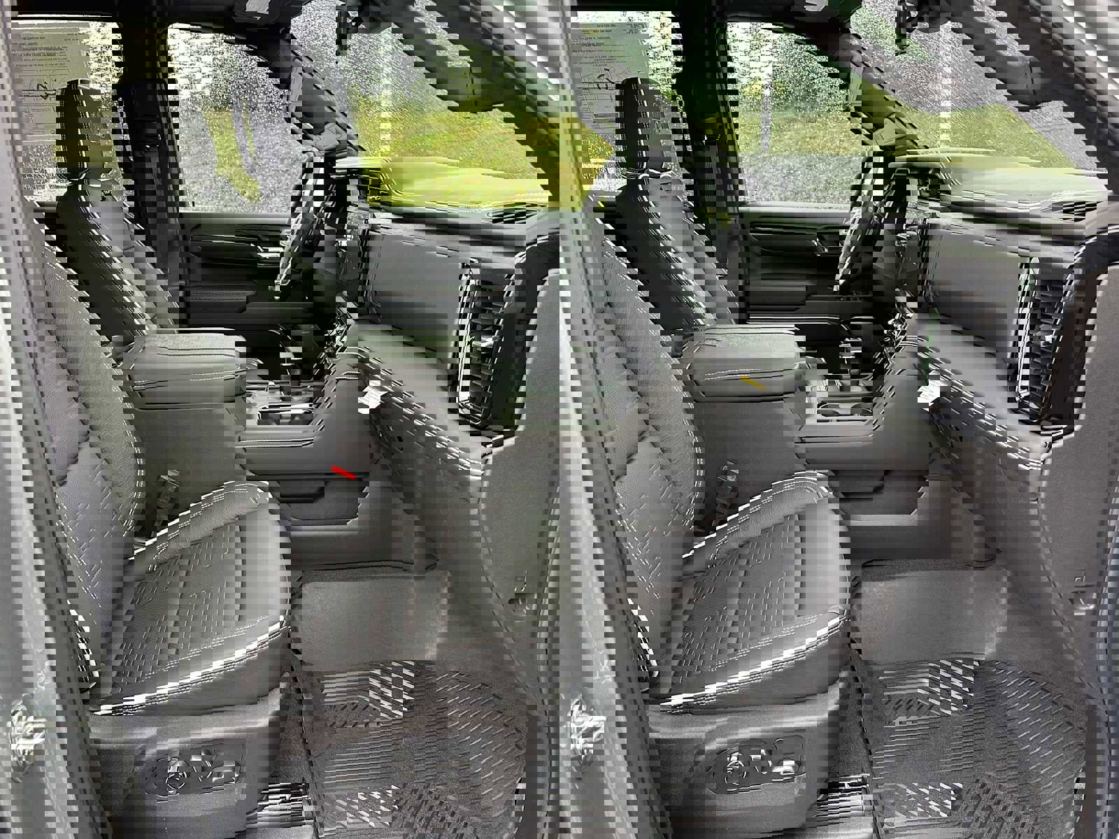 New 2026 GMC Sierra 1500 AT4X w/ AT4X AEV Edition image 10