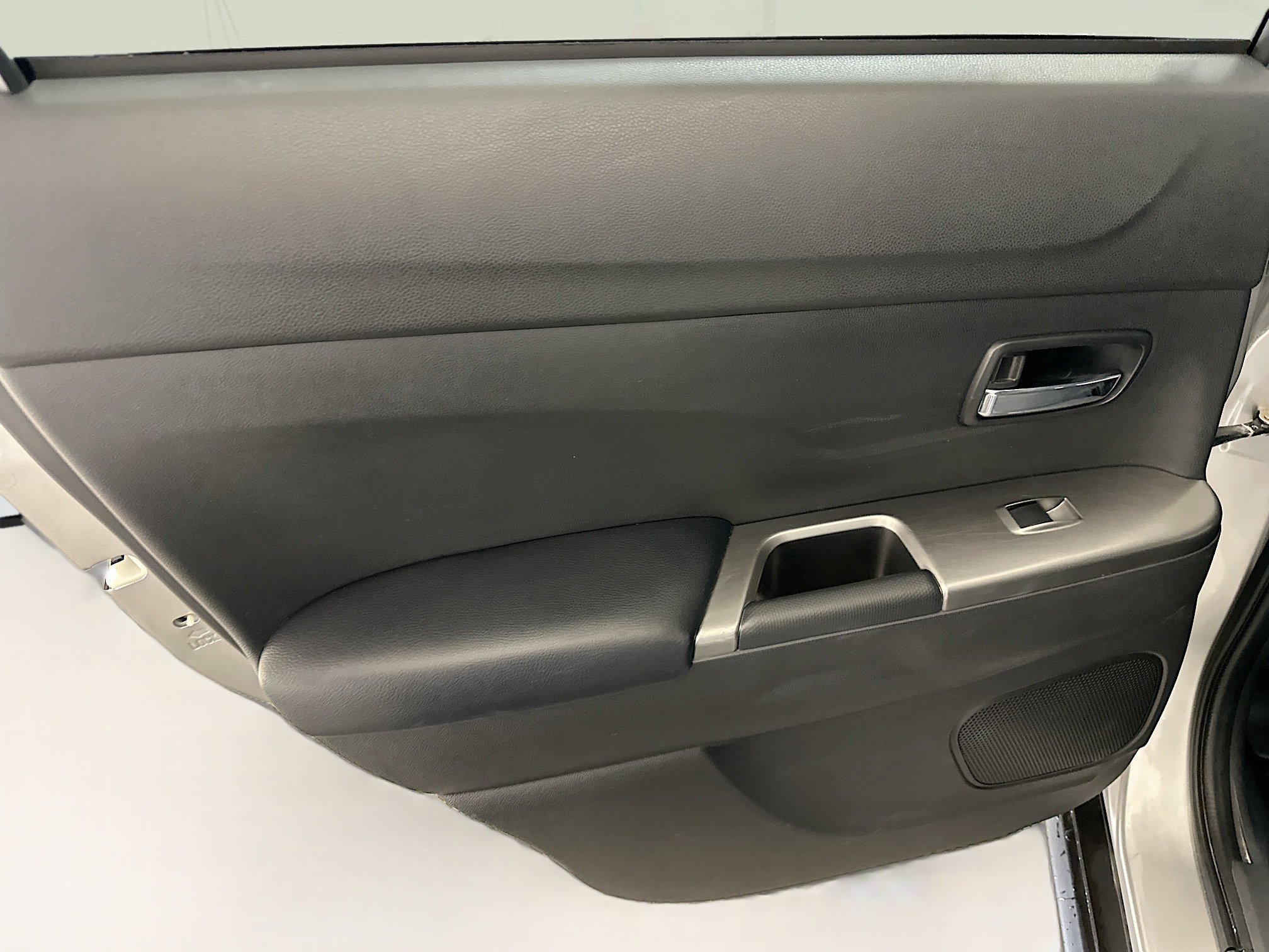 Used 2024 Mitsubishi Outlander Sport SE image 26