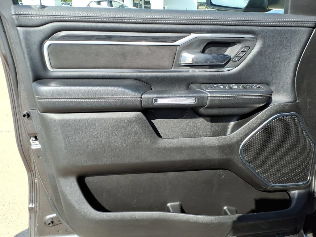 Used 2024 RAM 1500 Laramie RWD image 19
