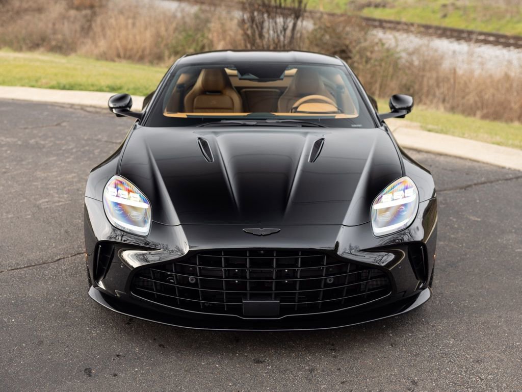 New 2026 Aston Martin V8 Vantage S image 13