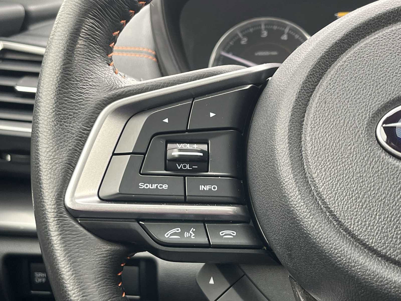 Used 2018 Subaru Crosstrek 2.0i Limited image 32