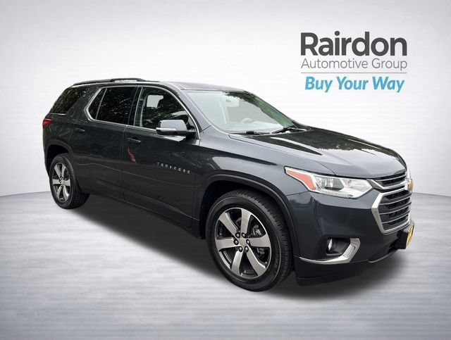 Used 2019 Chevrolet Traverse LT w/ LT Premium Package AWD/4WD image 1