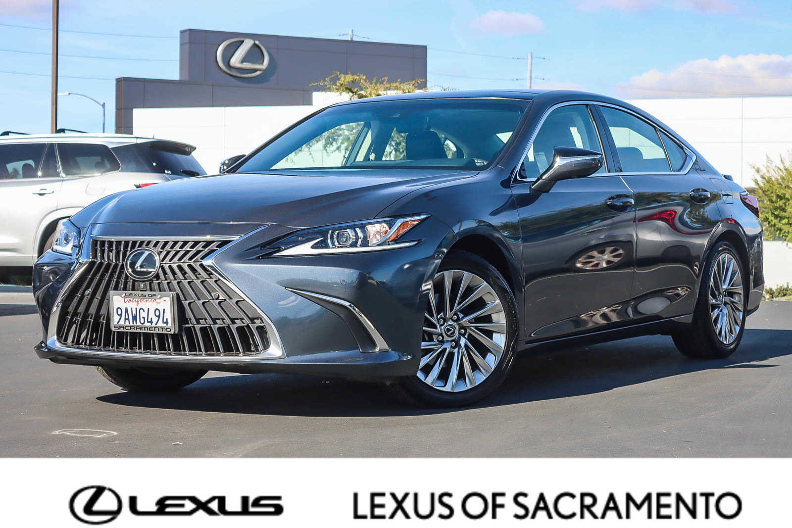 Certified 2022 Lexus ES 350 w/ Luxury Package