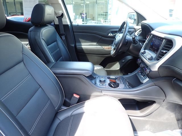 Used 2021 GMC Acadia Denali w/ GMC Pro Grade Package AWD/4WD image 3