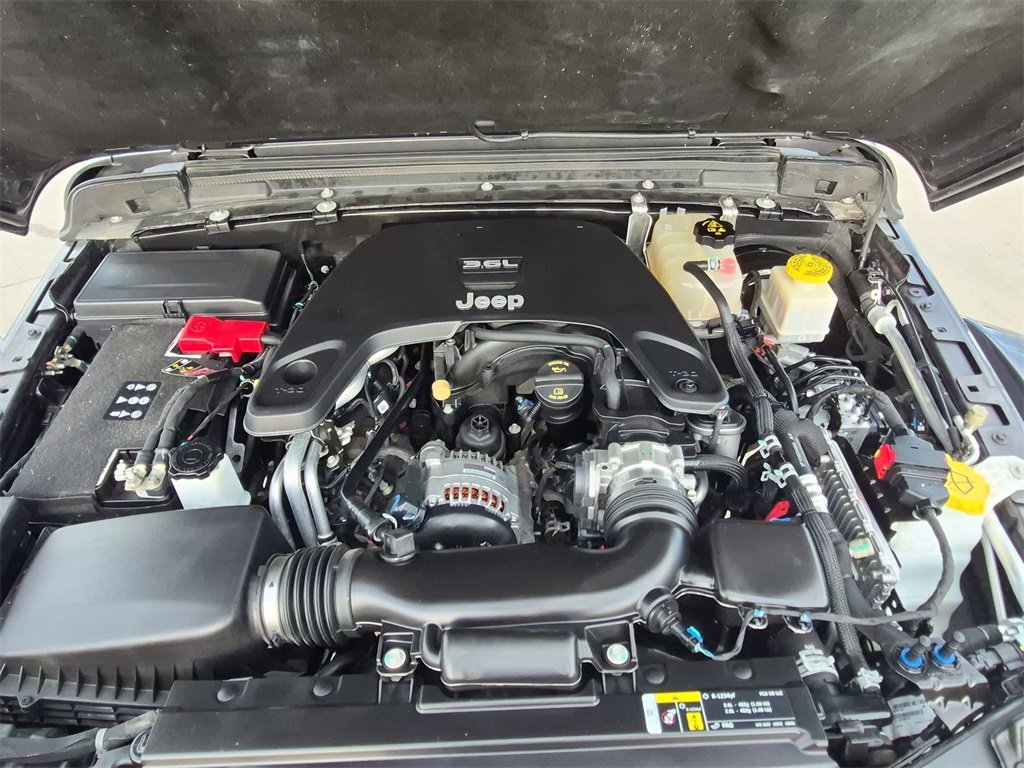 Used 2020 Jeep Gladiator Rubicon image 25