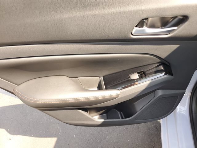 Certified 2025 Nissan Altima 2.5 SR AWD/4WD image 15