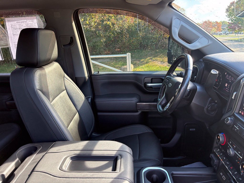 Used 2021 Chevrolet Silverado 3500 LTZ w/ LTZ Plus Package AWD/4WD image 44