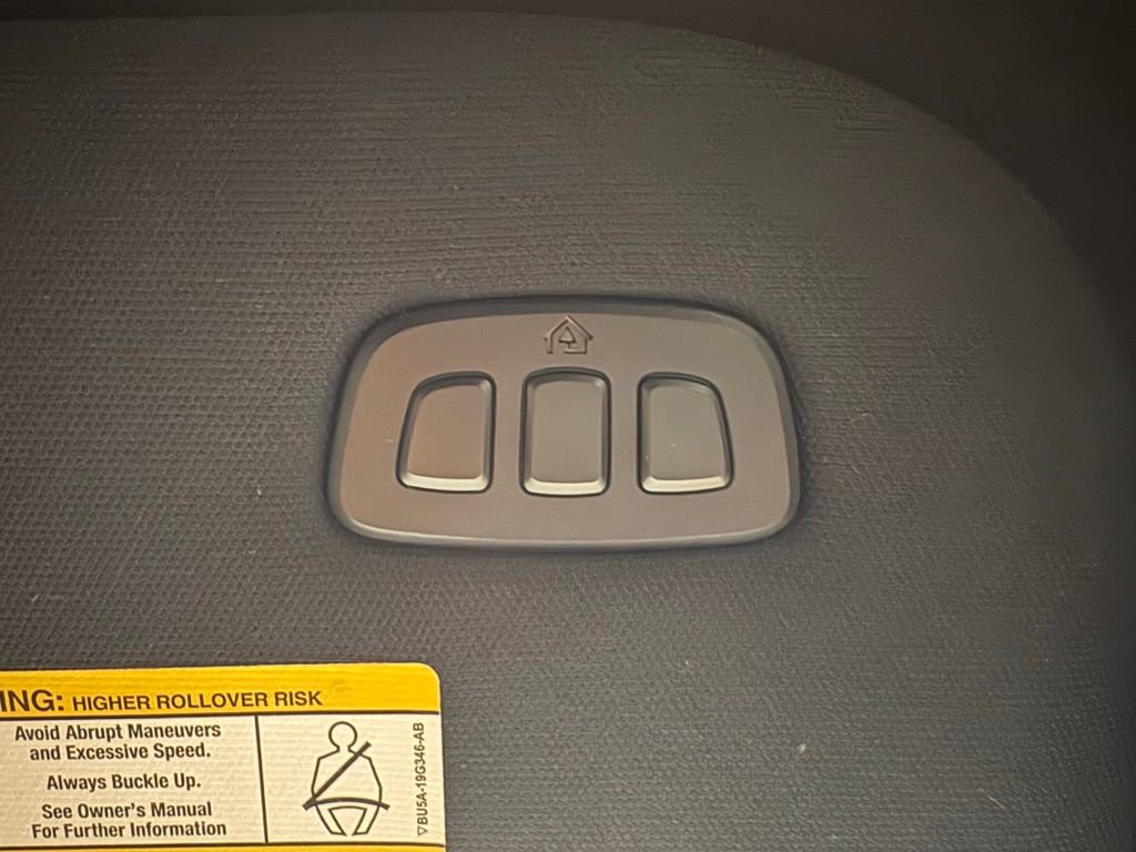 Used 2020 Ford Expedition XLT w/ Equipment Group 202A RWD image 36