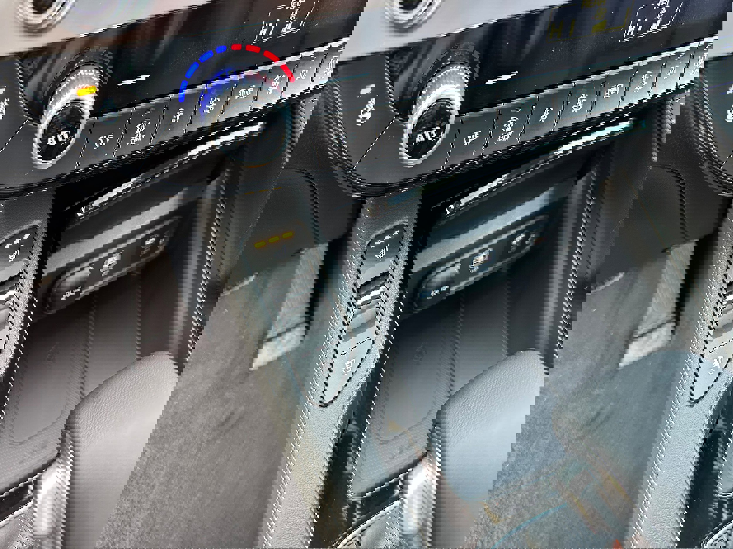 New 2025 Kia Telluride EX image 44