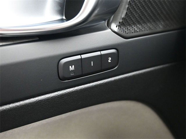 New 2026 Volvo XC40 B4 Plus w/ Protection Package Premier image 29