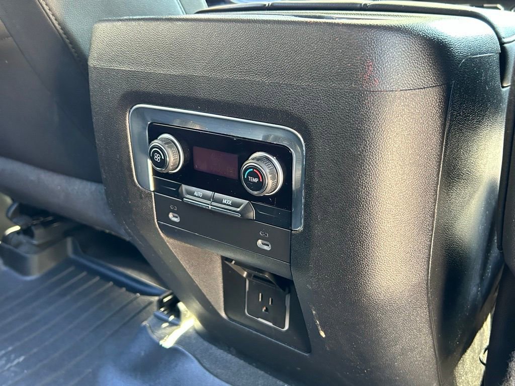 Used 2022 Chevrolet Suburban LT w/ Max Trailering Package image 41