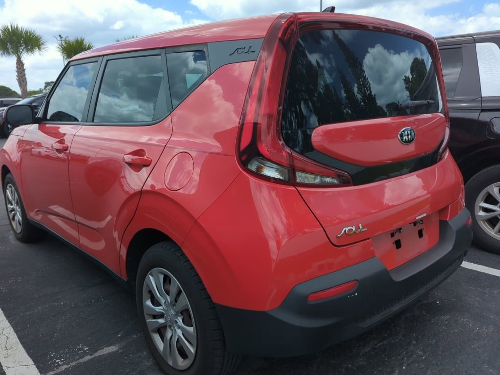 Used 2020 Kia Soul LX image 8