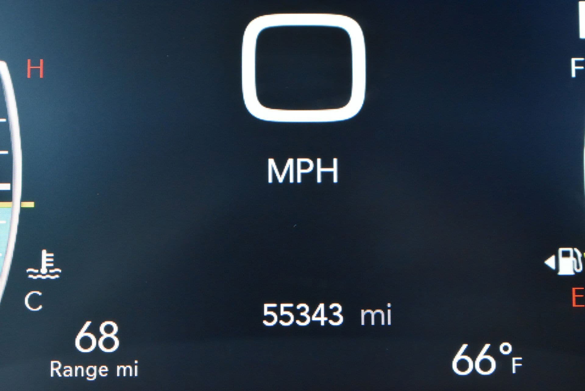 Used 2024 Chrysler Pacifica Touring-L image 34