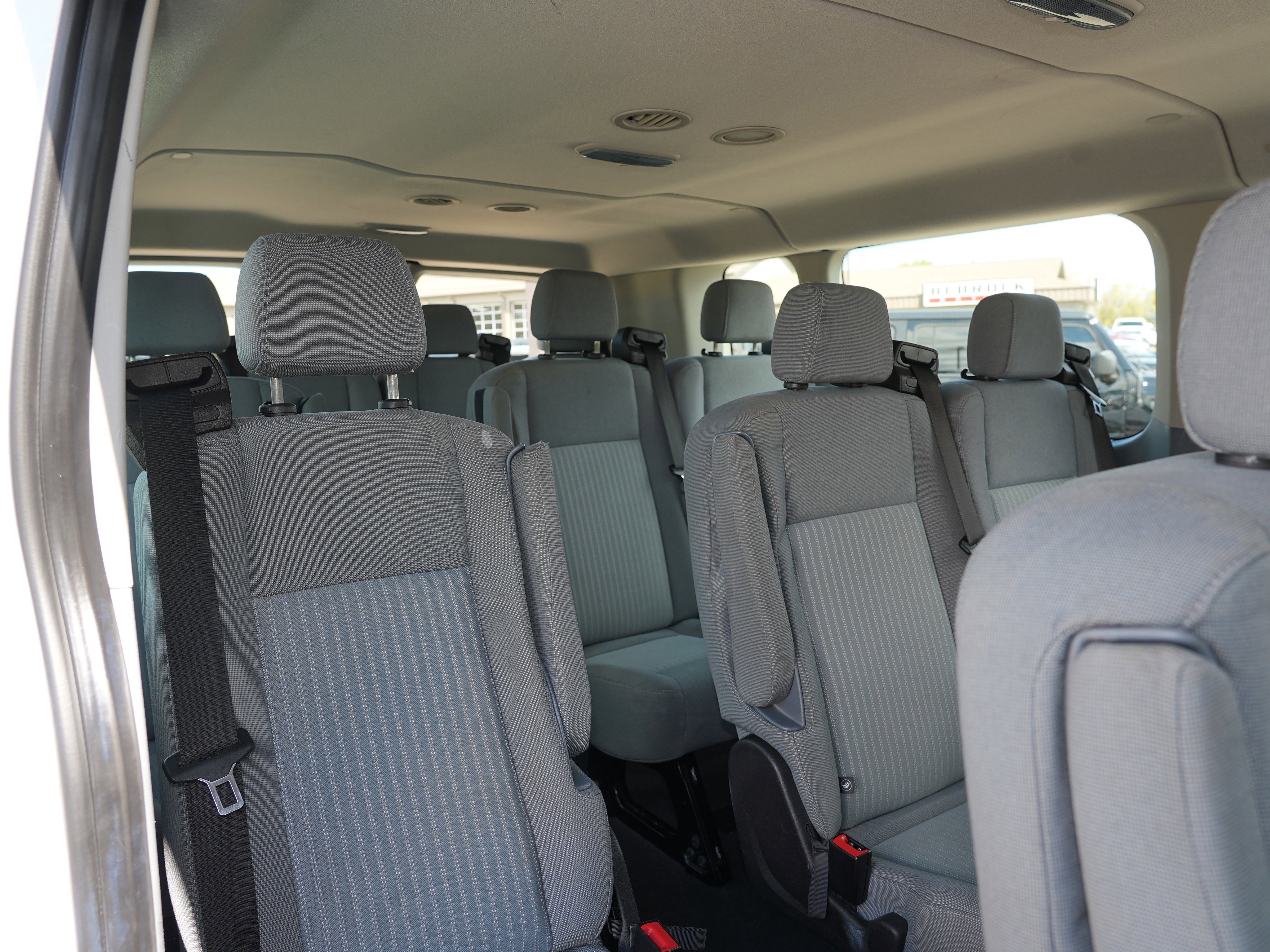 Used 2015 Ford Transit 350 XLT RWD image 21
