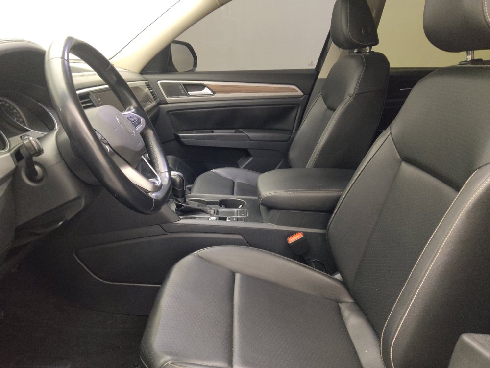 Used 2021 Volkswagen Atlas SE w/ Towing Package FWD image 17