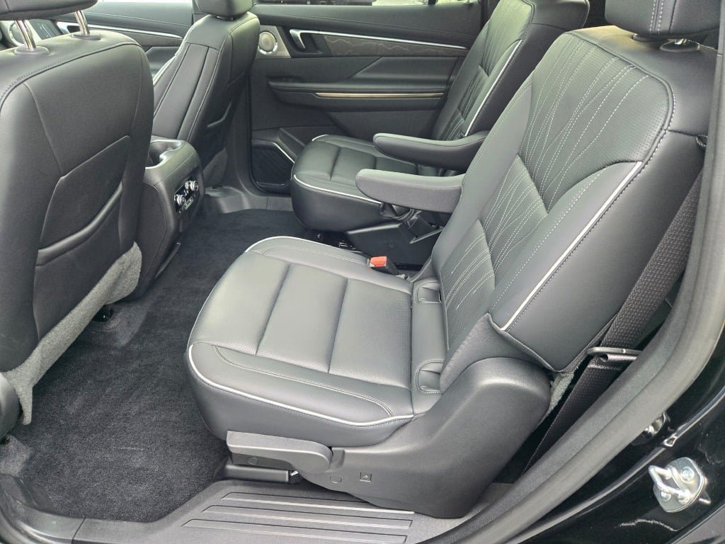 Used 2026 Buick Enclave Avenir w/ Super Cruise Package AWD/4WD image 19