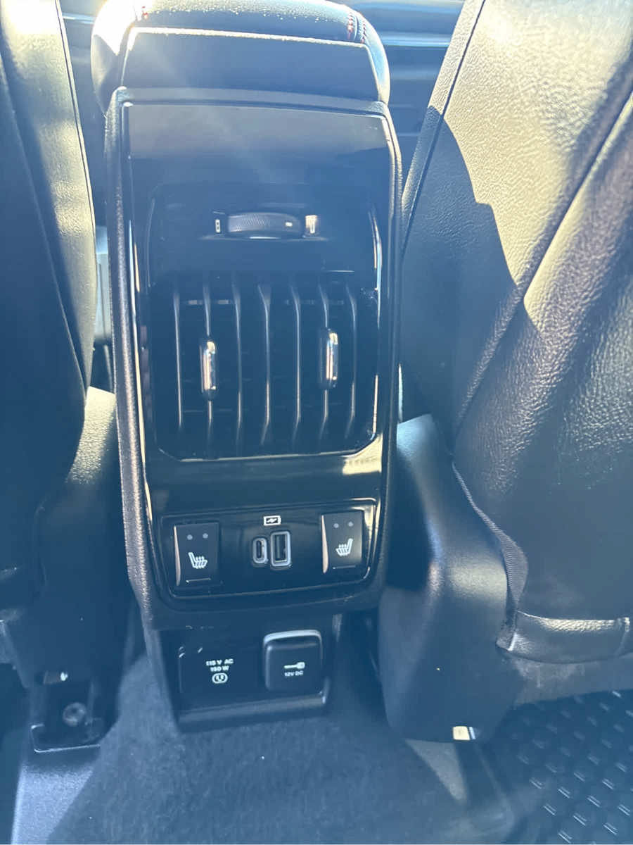 Used 2022 Jeep Compass Trailhawk AWD/4WD image 22