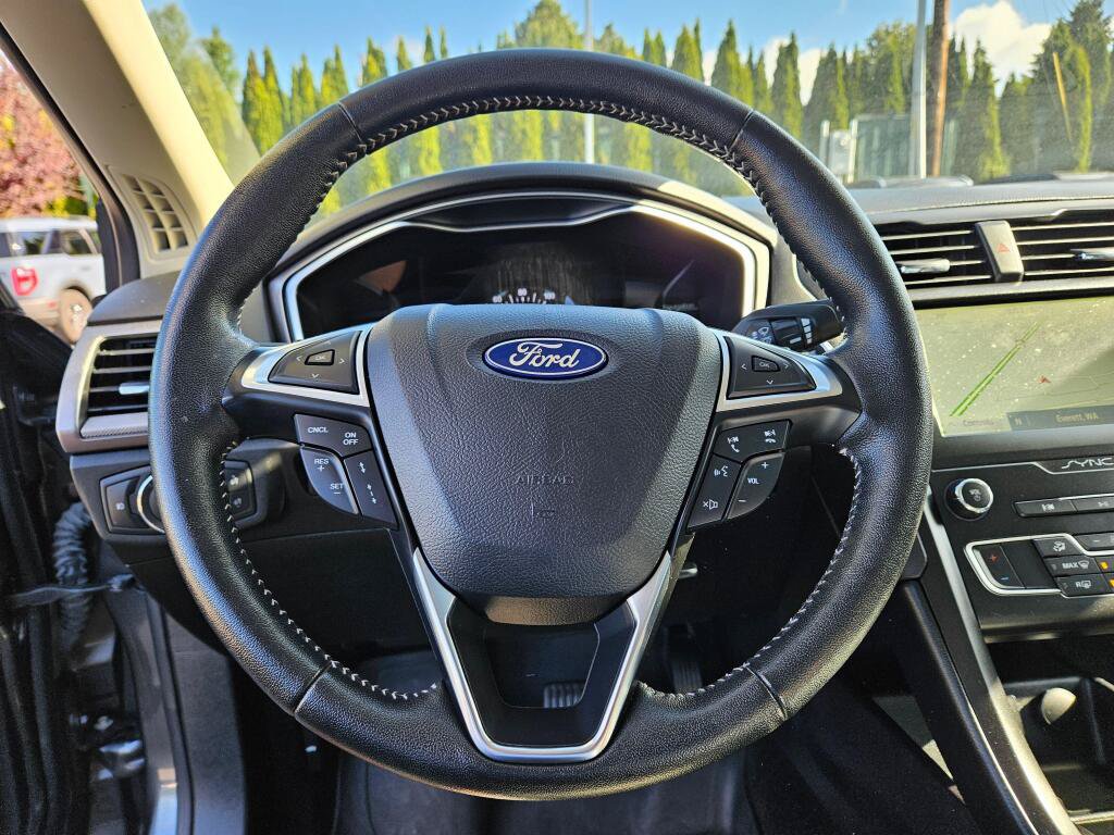 Used 2019 Ford Fusion SE w/ Equipment Group 151A FWD image 20